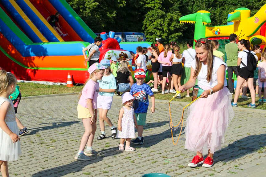 W Jedliczu odbył się kolorowy piknik