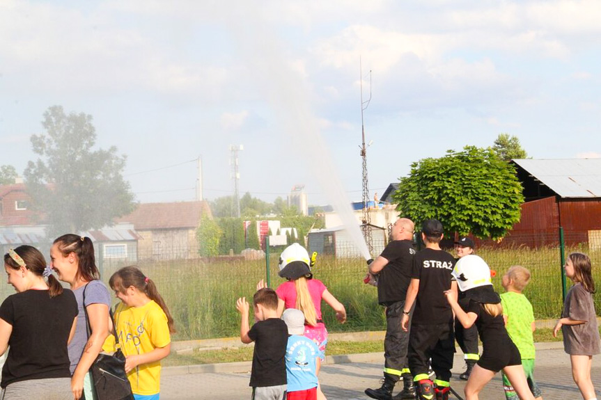 W Jedliczu odbył się kolorowy piknik