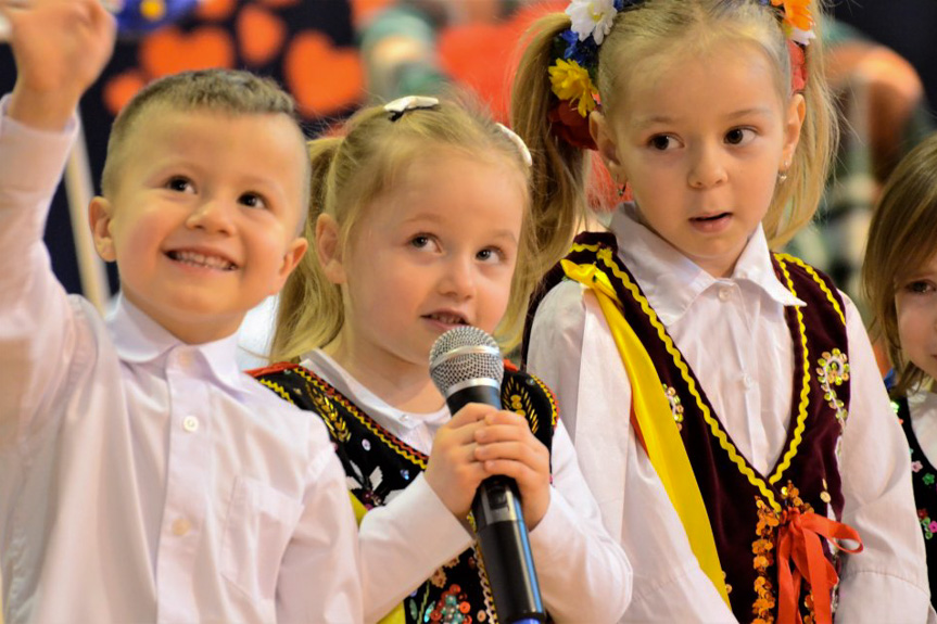 Walentynki w Szkole Podstawowej we Wrocance