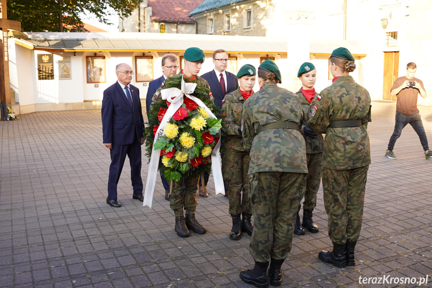 Warta pamięci w Krośnie