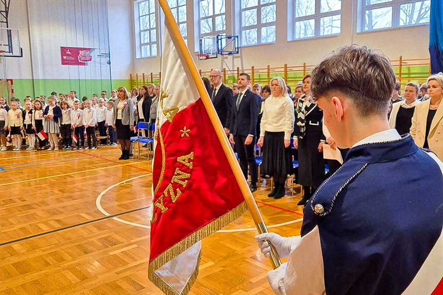 Święto Niepodległości w SP w Lubatowej