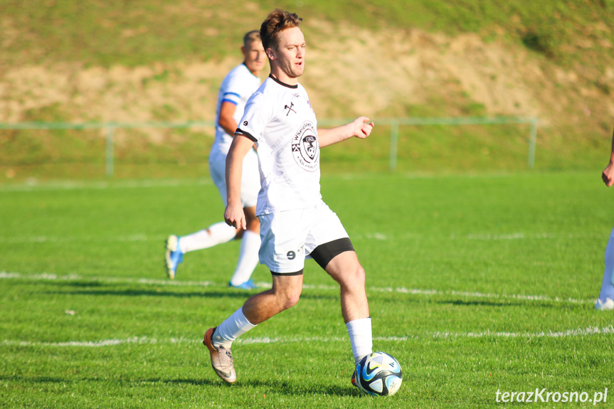 Wisłok Krościenko Wyżne - LKS Golcowa 2-0