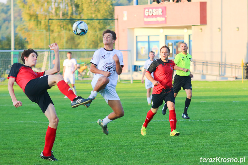 Wisłok Krościenko Wyżne - LKS Golcowa 2-0