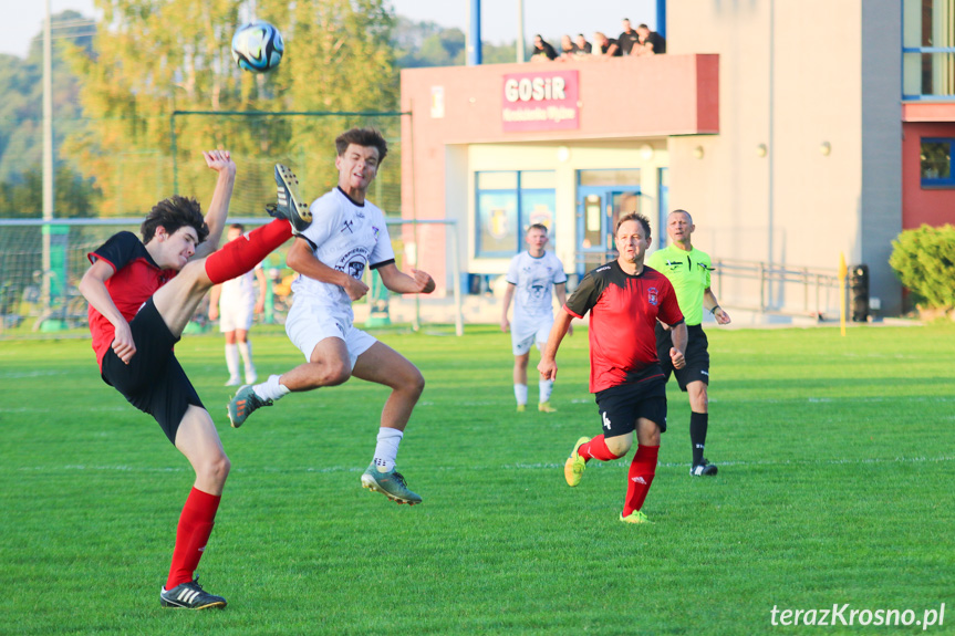 Wisłok Krościenko Wyżne - LKS Golcowa 2-0