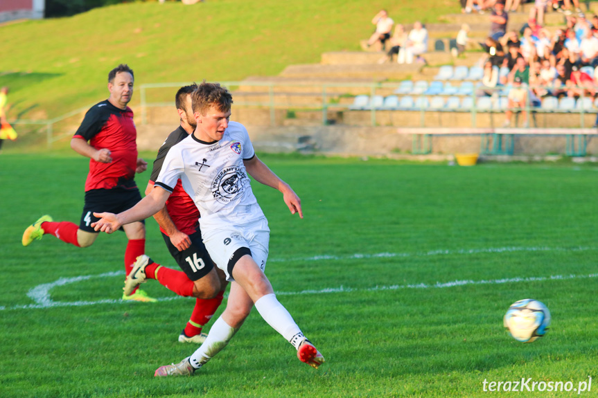 Wisłok Krościenko Wyżne - LKS Golcowa 2-0