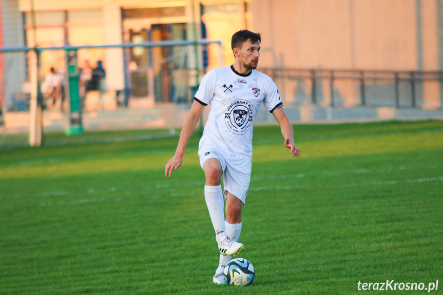 Wisłok Krościenko Wyżne - LKS Golcowa 2-0