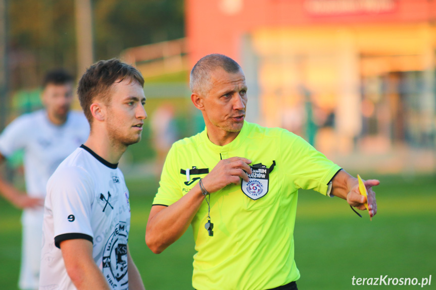 Wisłok Krościenko Wyżne - LKS Golcowa 2-0