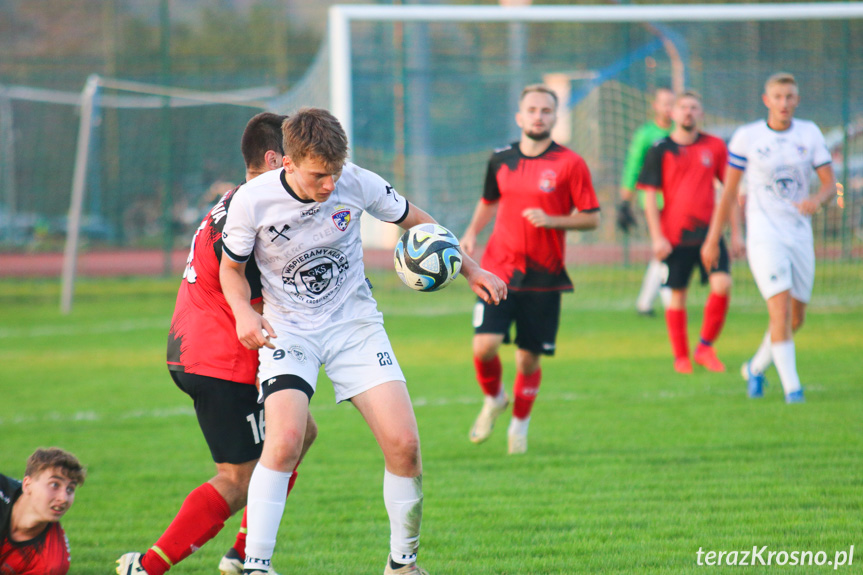 Wisłok Krościenko Wyżne - LKS Golcowa 2-0