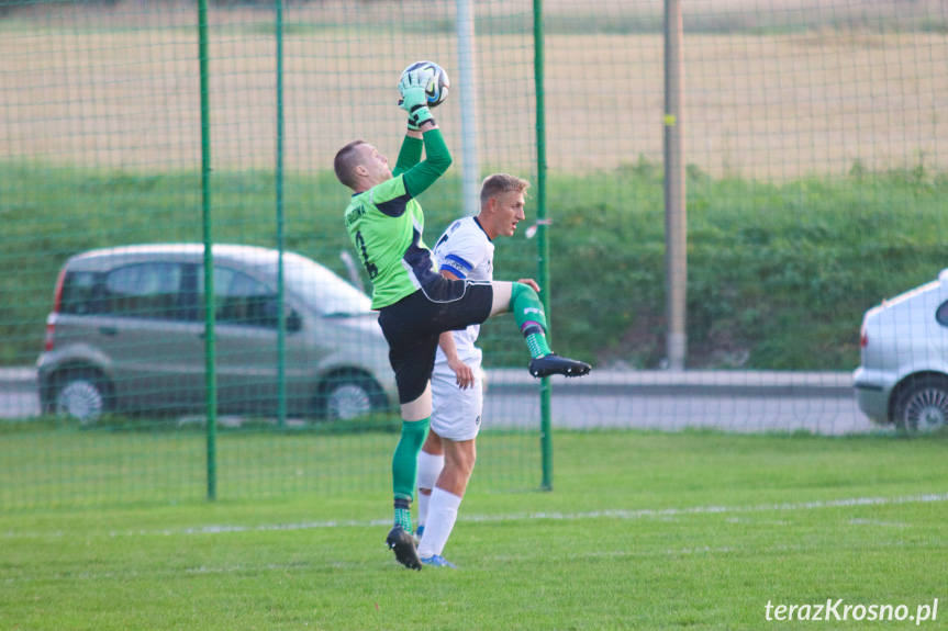 Wisłok Krościenko Wyżne - LKS Golcowa 2-0