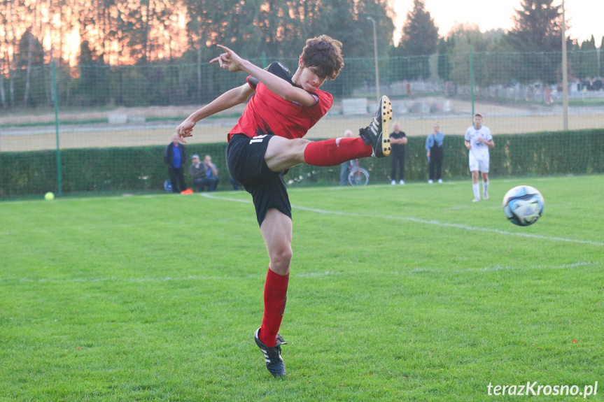 Wisłok Krościenko Wyżne - LKS Golcowa 2-0