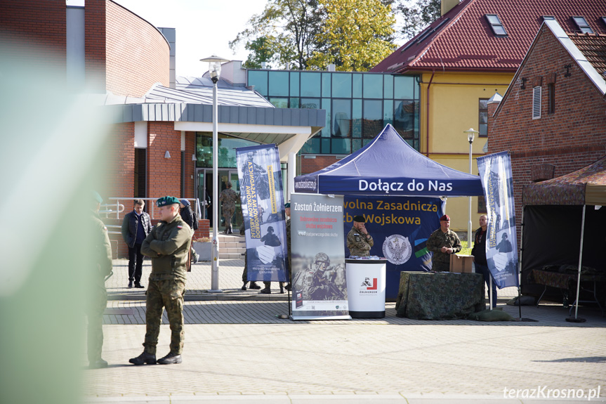 Wojskowe Dni Otwarte w PANS Krosno zdjęcia