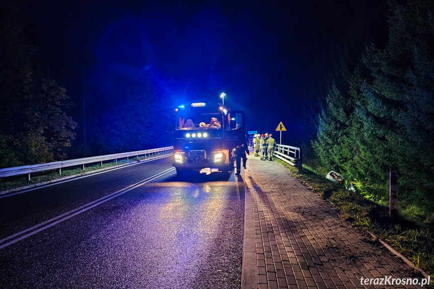 Wola Komborska. Wypadek samochodu osobowego