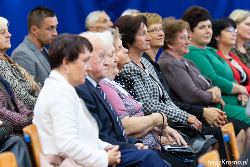 Wspomnienie Cecylii Święch w Świerzowej Polskiej