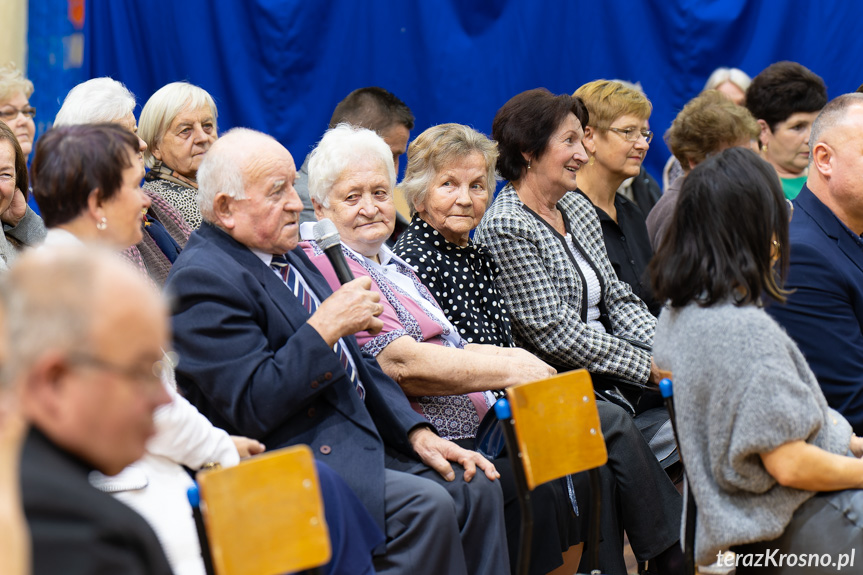 Wspomnienie Cecylii Święch w Świerzowej Polskiej