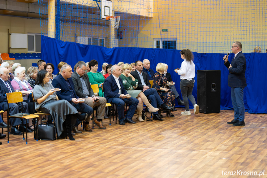 Wspomnienie Cecylii Święch w Świerzowej Polskiej