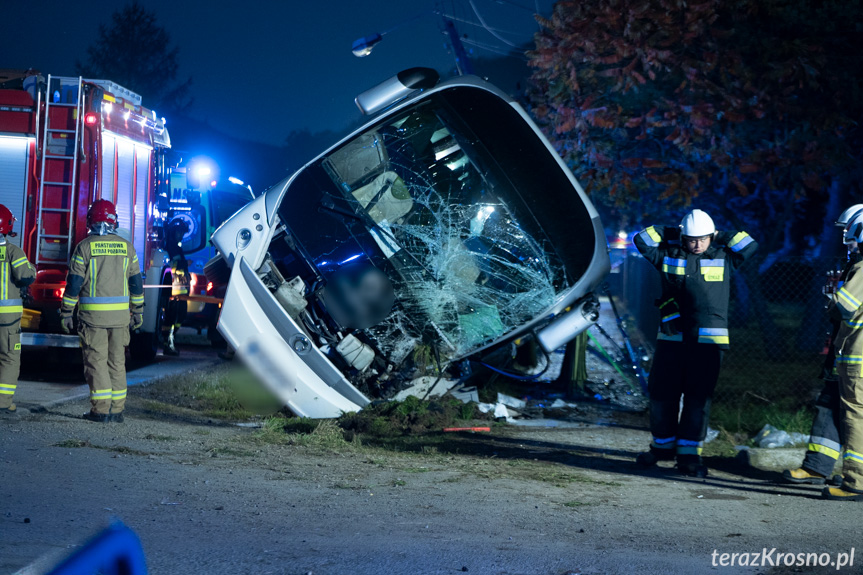 Wypadek autokaru w Grabownicy Starzeńskiej