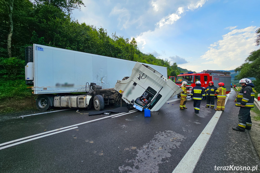 Wypadek ciężarówki w Nowej Wsi