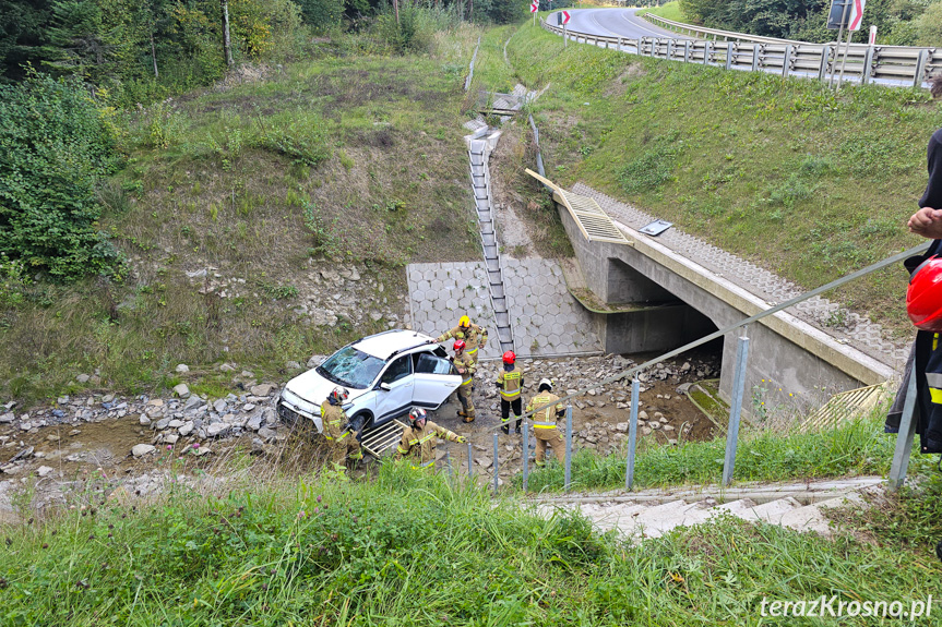 Wypadek na DK19 w Trzcianie