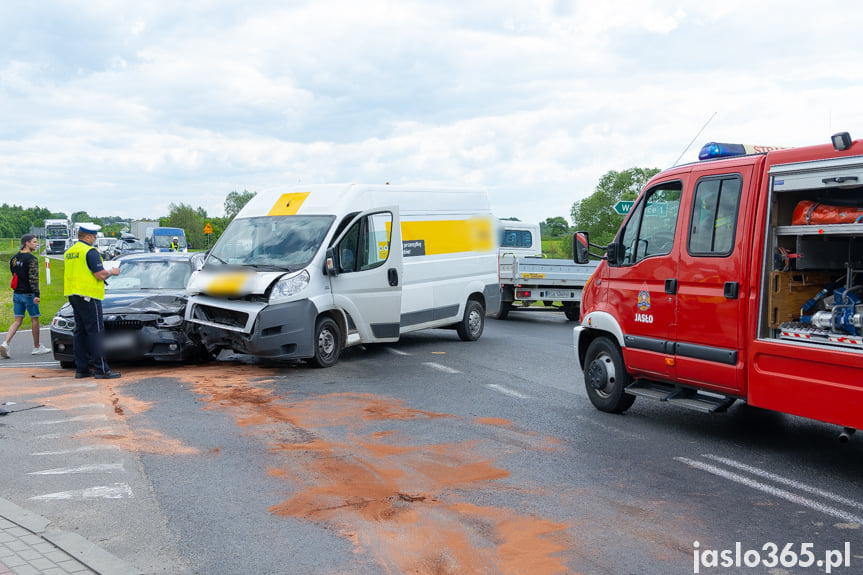 Wypadek na DK28 w Jaśle