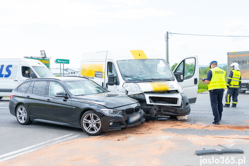 Wypadek na DK28 w Jaśle