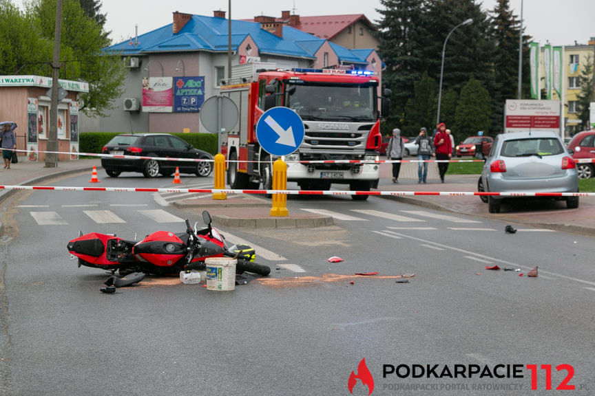 Wypadek na skrzyżowaniu Tysiąclecia z Magurów