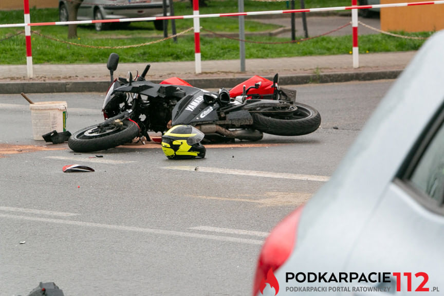 Wypadek na skrzyżowaniu Tysiąclecia z Magurów