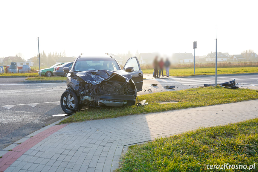 Wypadek na skrzyżowaniu w Krośnie