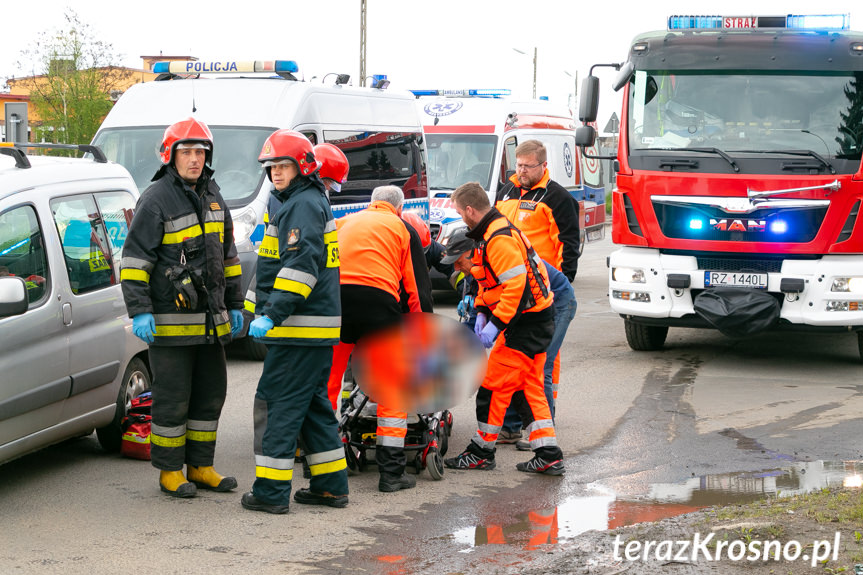 Wypadek na skrzyżowaniu w Krośnie