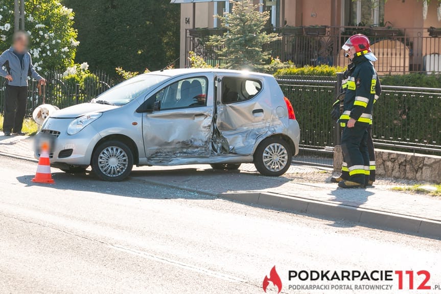 Wypadek na ul. Brzozowej w Jedliczu