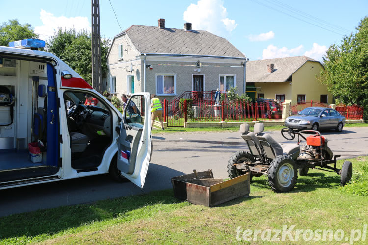 Wypadek w Faliszówce. Dwóch mężczyzn przygniecionych przez motocykl