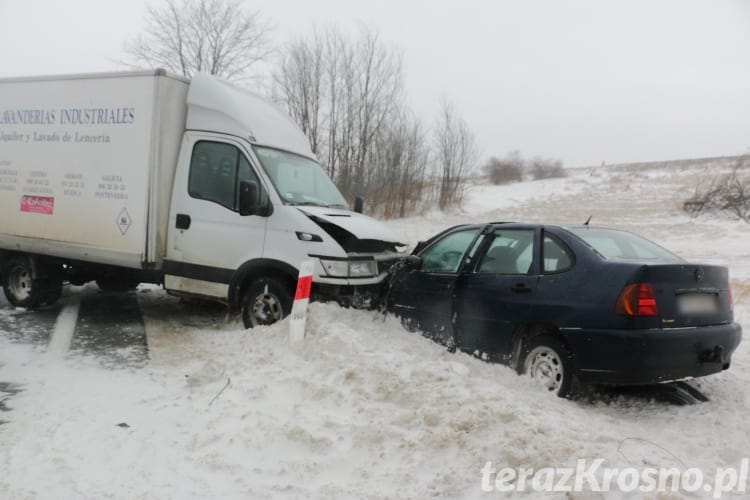 Wypadek w Klimkówce, zderzenie OSP i karetki