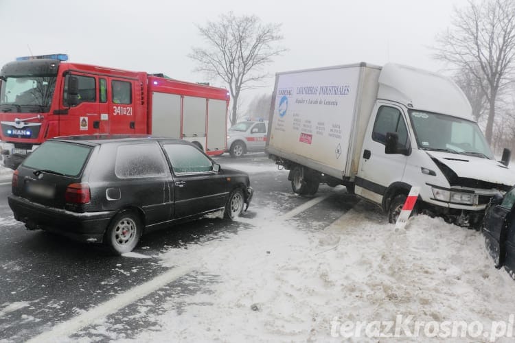 Wypadek w Klimkówce, zderzenie OSP i karetki