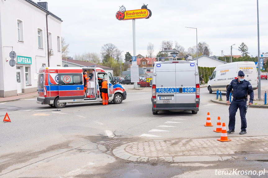 Wypadek w Korczynie na rondzie