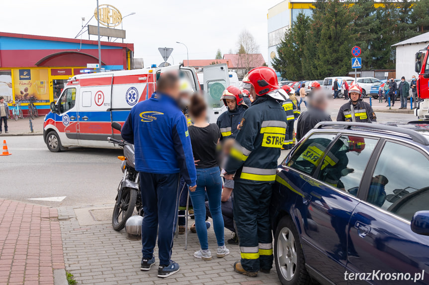 Wypadek w Korczynie na rondzie