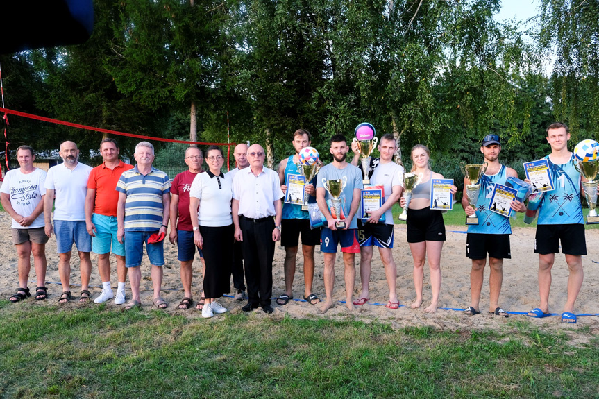 XIV Powiatowy Turniej Piłki Siatkowej Plażowej w Niżnej Łące