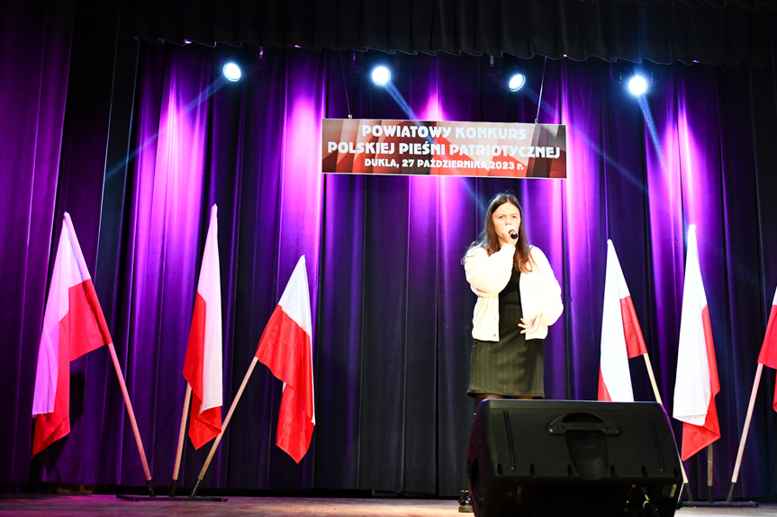 XVI Powiatowy Konkurs Polskiej Pieśni Patriotycznej w Dukli