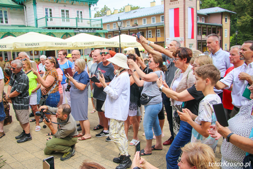 Zakończenie pleneru rzeźbiarskiego w Iwoniczu-Zdroju