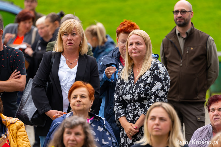 Zakończenie pleneru rzeźbiarskiego w Iwoniczu-Zdroju