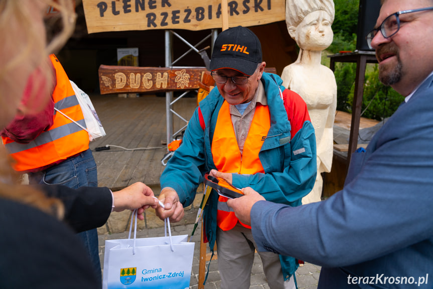 Zakończenie pleneru rzeźbiarskiego w Iwoniczu-Zdroju