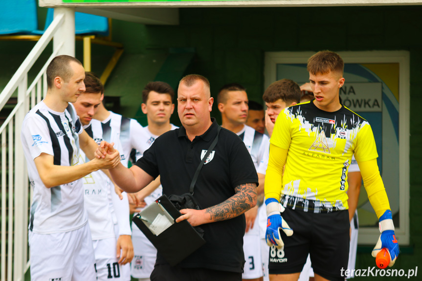 Zamczysko Odrzykoń - Czarni 1910 Jasło 1-2