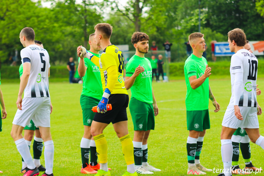 Zamczysko Odrzykoń - Czarni 1910 Jasło 1-2