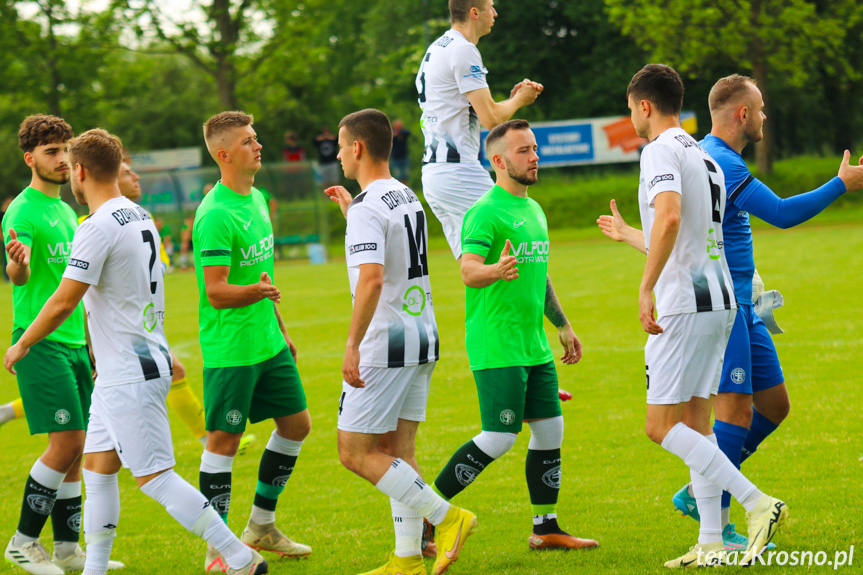 Zamczysko Odrzykoń - Czarni 1910 Jasło 1-2