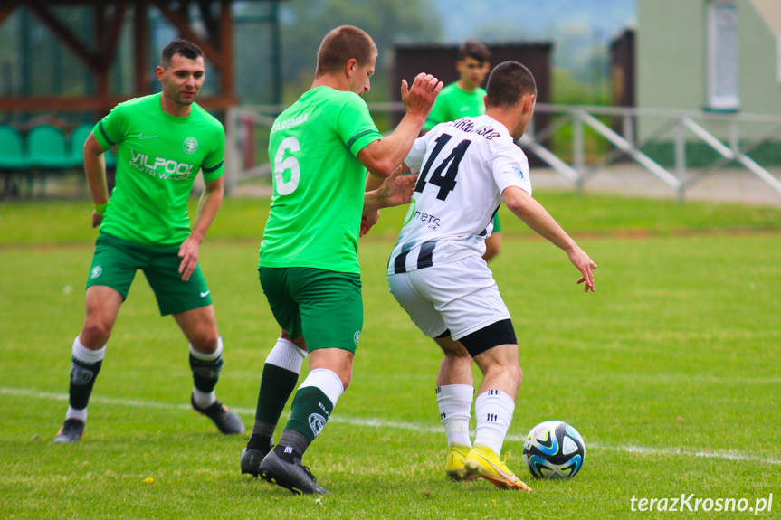 Zamczysko Odrzykoń - Czarni 1910 Jasło 1-2