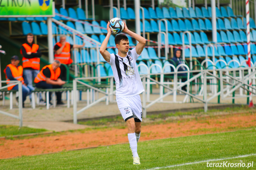 Zamczysko Odrzykoń - Czarni 1910 Jasło 1-2