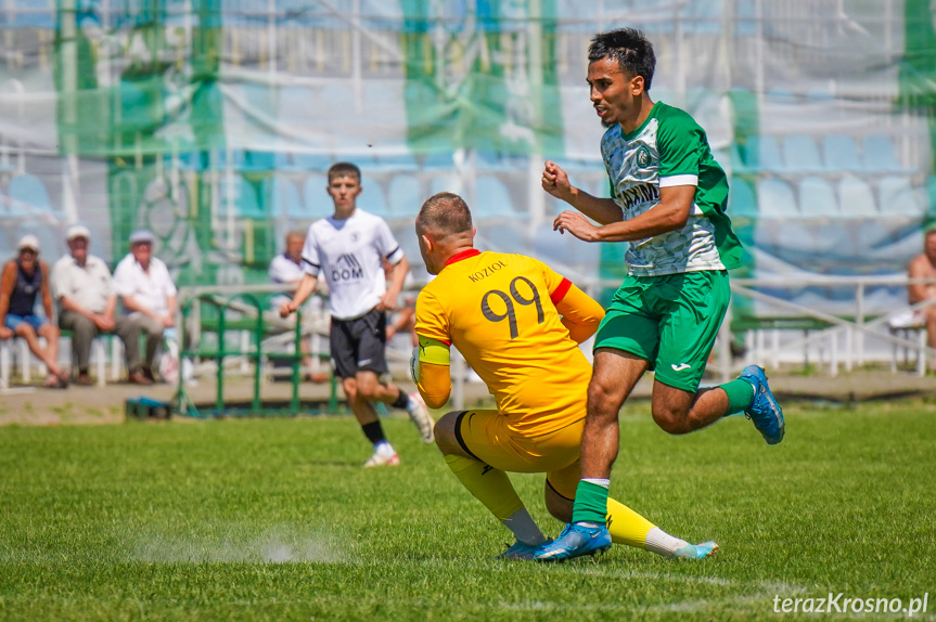 Zamczysko Odrzykoń - LKS Czeluśnica 1:4