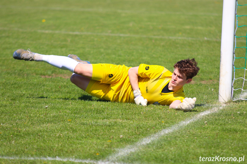 Zamczysko Odrzykoń - LKS Skołyszyn 3-0