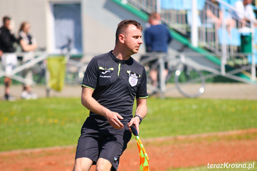 Zamczysko Odrzykoń - LKS Skołyszyn 3-0