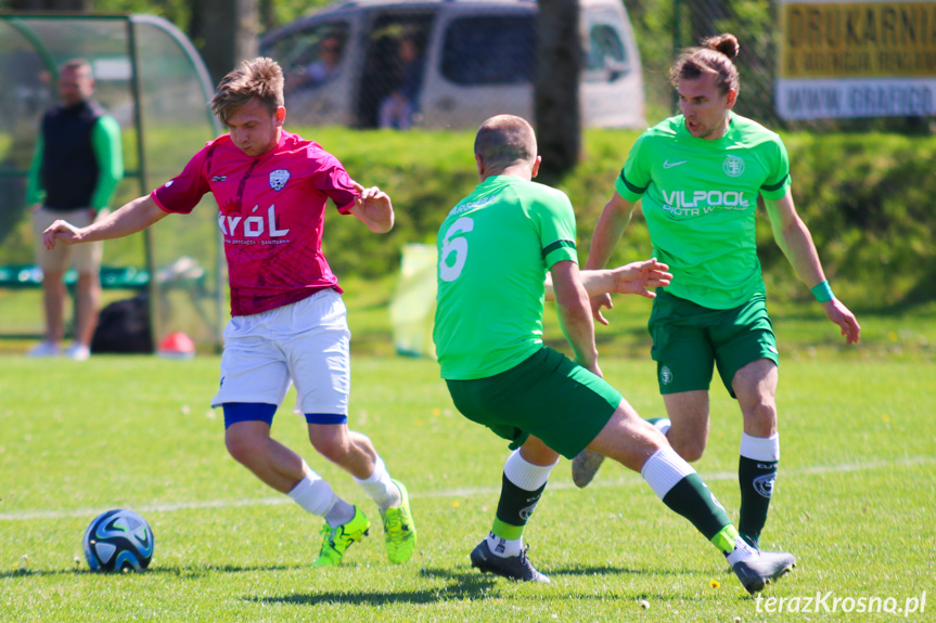 Zamczysko Odrzykoń - LKS Skołyszyn 3-0