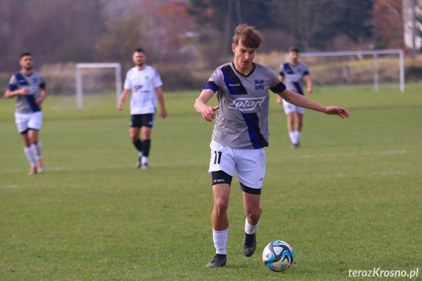 Zamczysko Odrzykoń - Nafta Splast Jedlicze 0-0