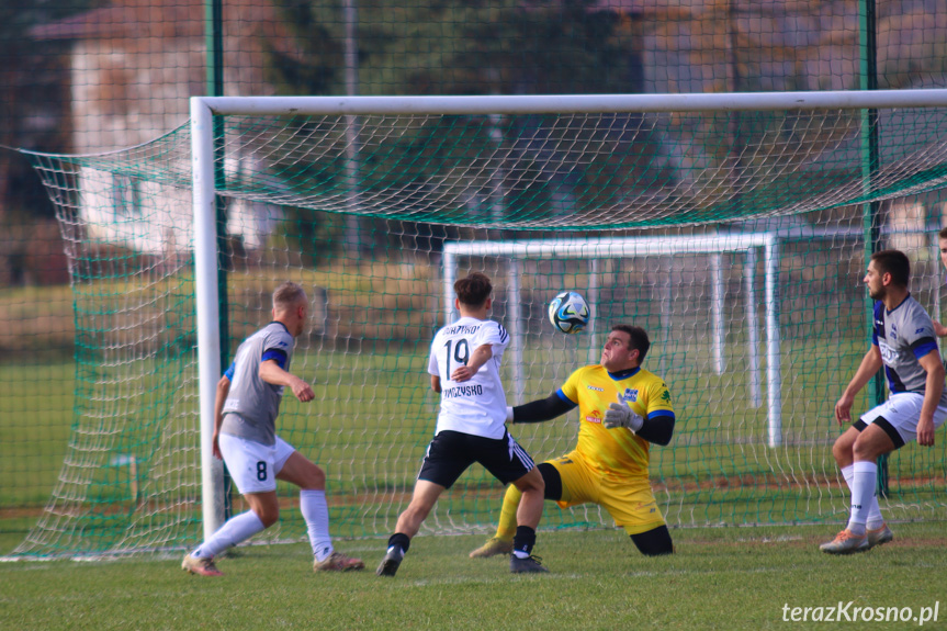 Zamczysko Odrzykoń - Nafta Splast Jedlicze 0-0